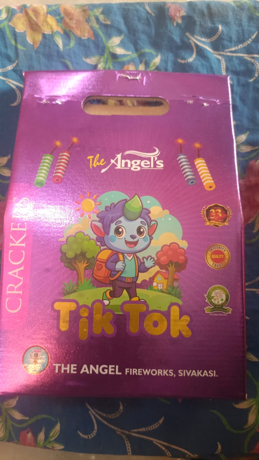 TIKTOK WATTER FALLS (30 PCS)
